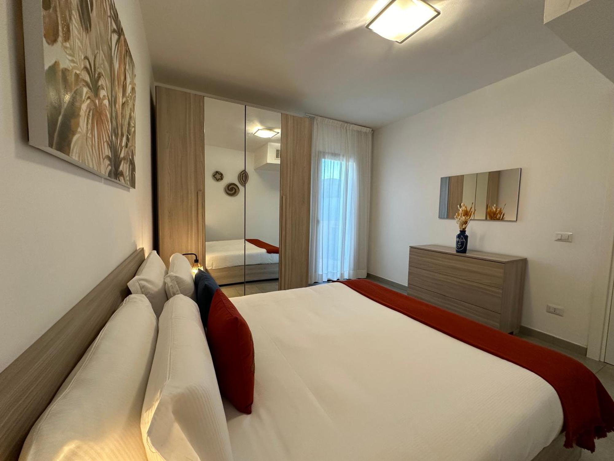 Ng Collection 4.4 Apartment ออลเบีย ภายนอก รูปภาพ